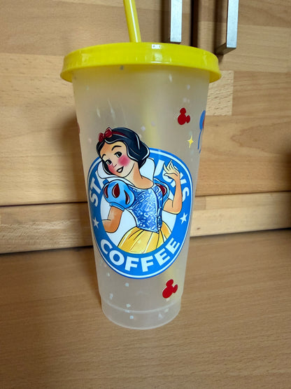 Trinkbecher Kunststoff Verschiedene Motive